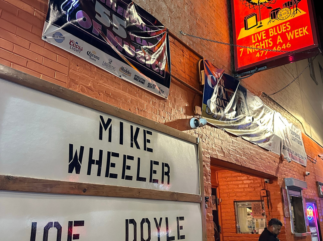 Kingston Mines布鲁斯酒吧-芝加哥必去景点