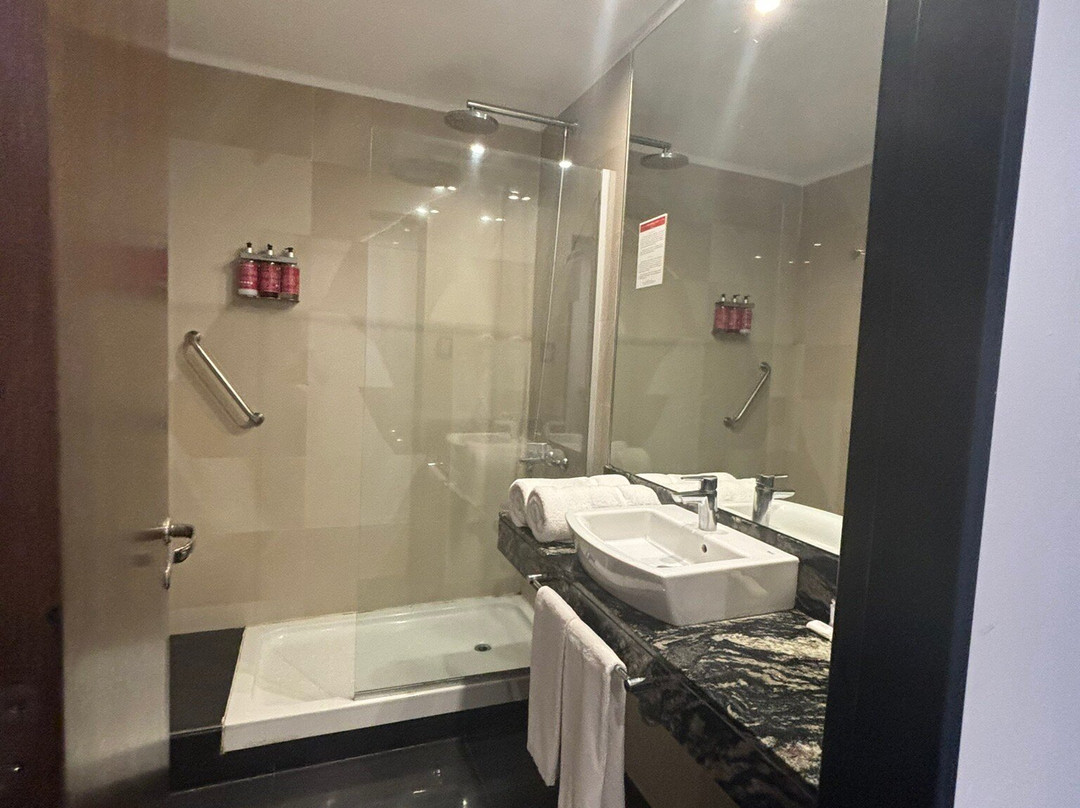 Amerian Rafaela Hotel主图