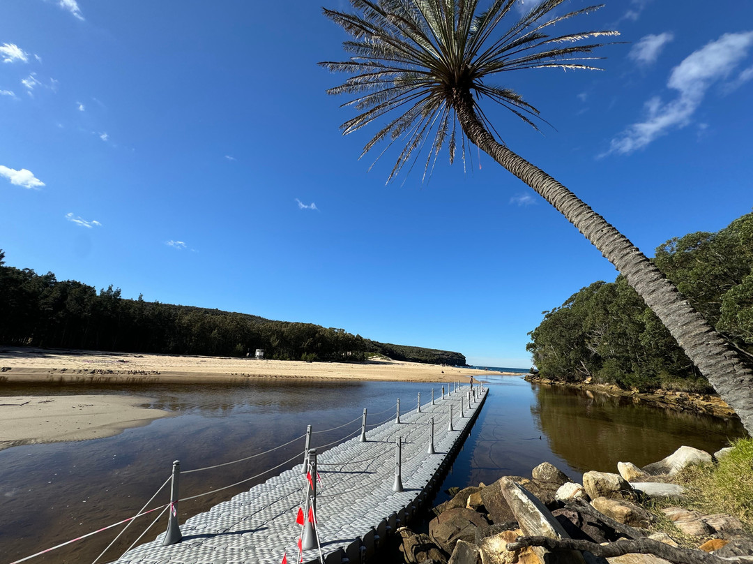 Wattamolla Beach-卧龙岗市必去景点