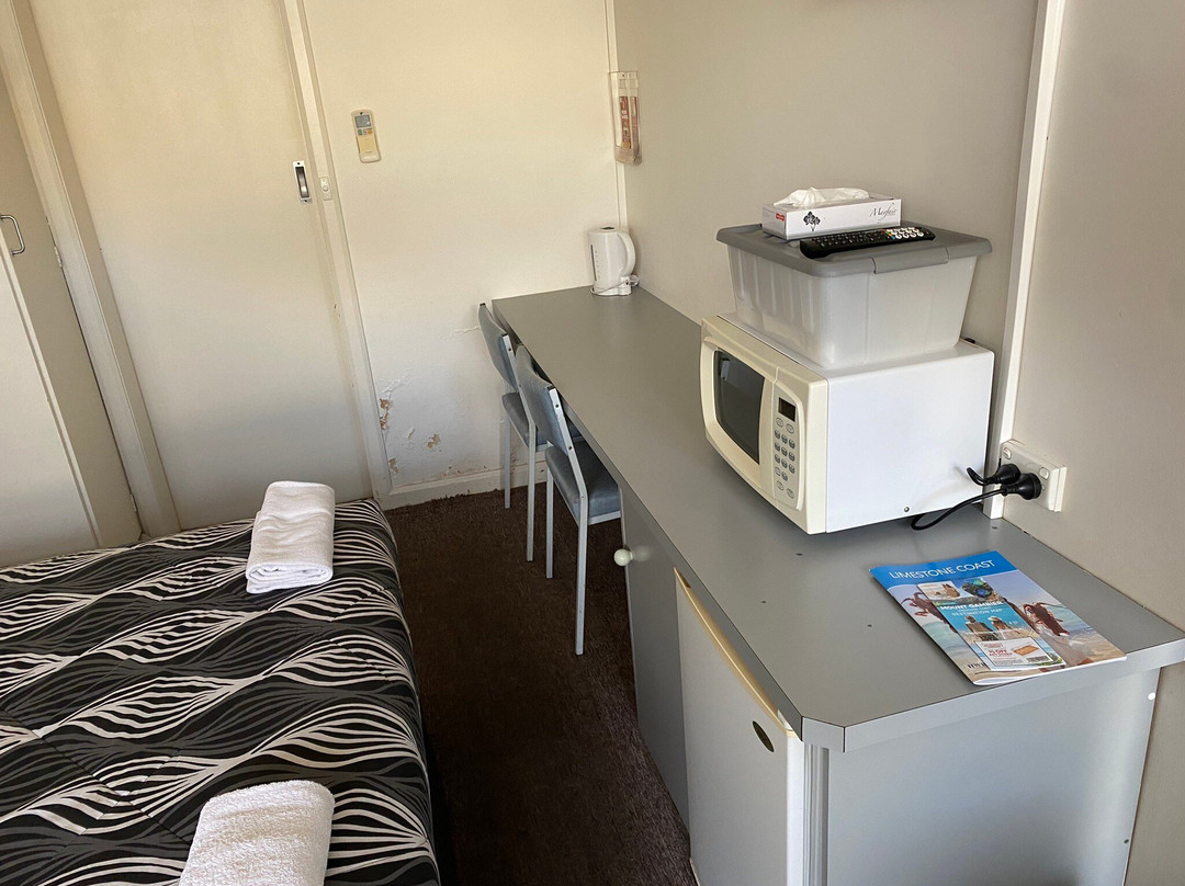 大中央汽车旅馆主图