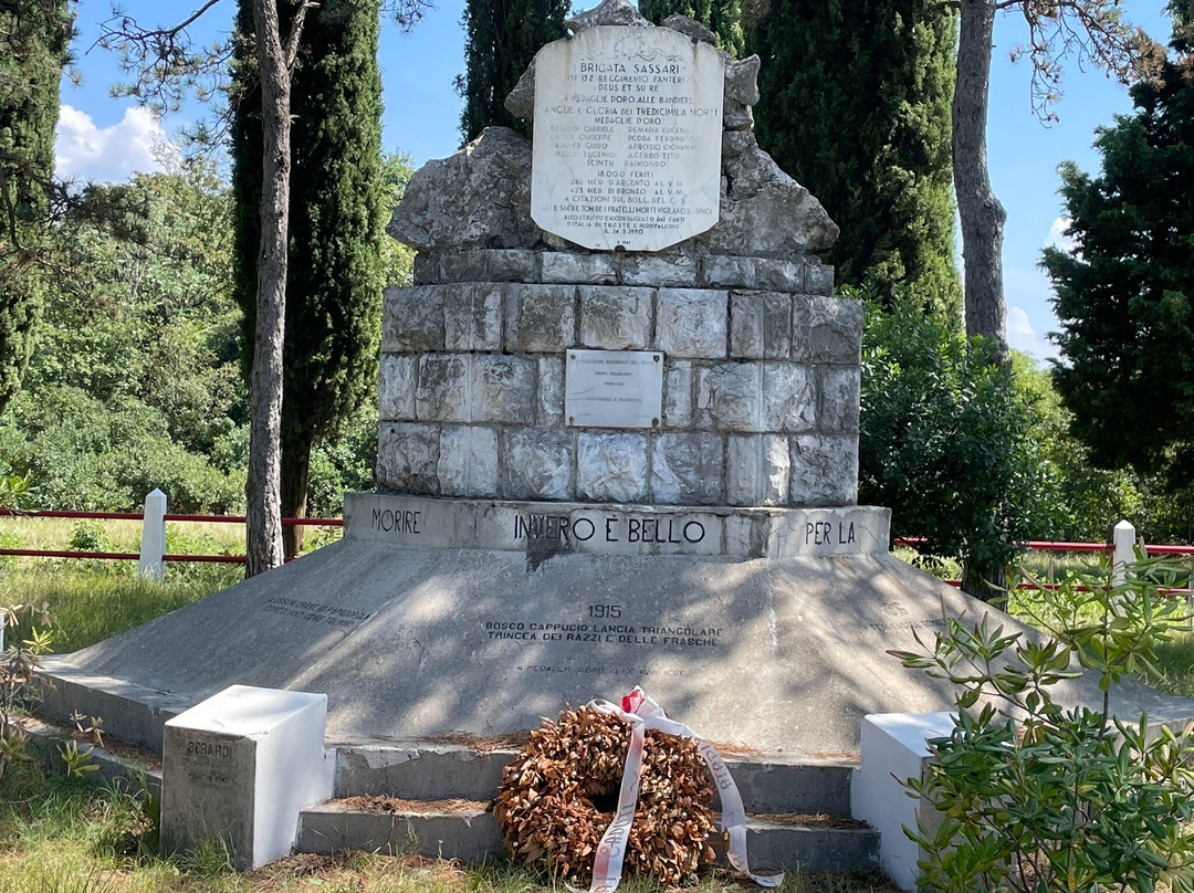 Cippo Brigata Sassari-San Martino del Carso必去景点