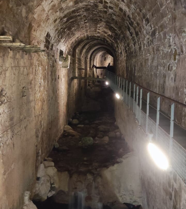 Boveda del Rio Cerezuelo-卡索拉必去景点