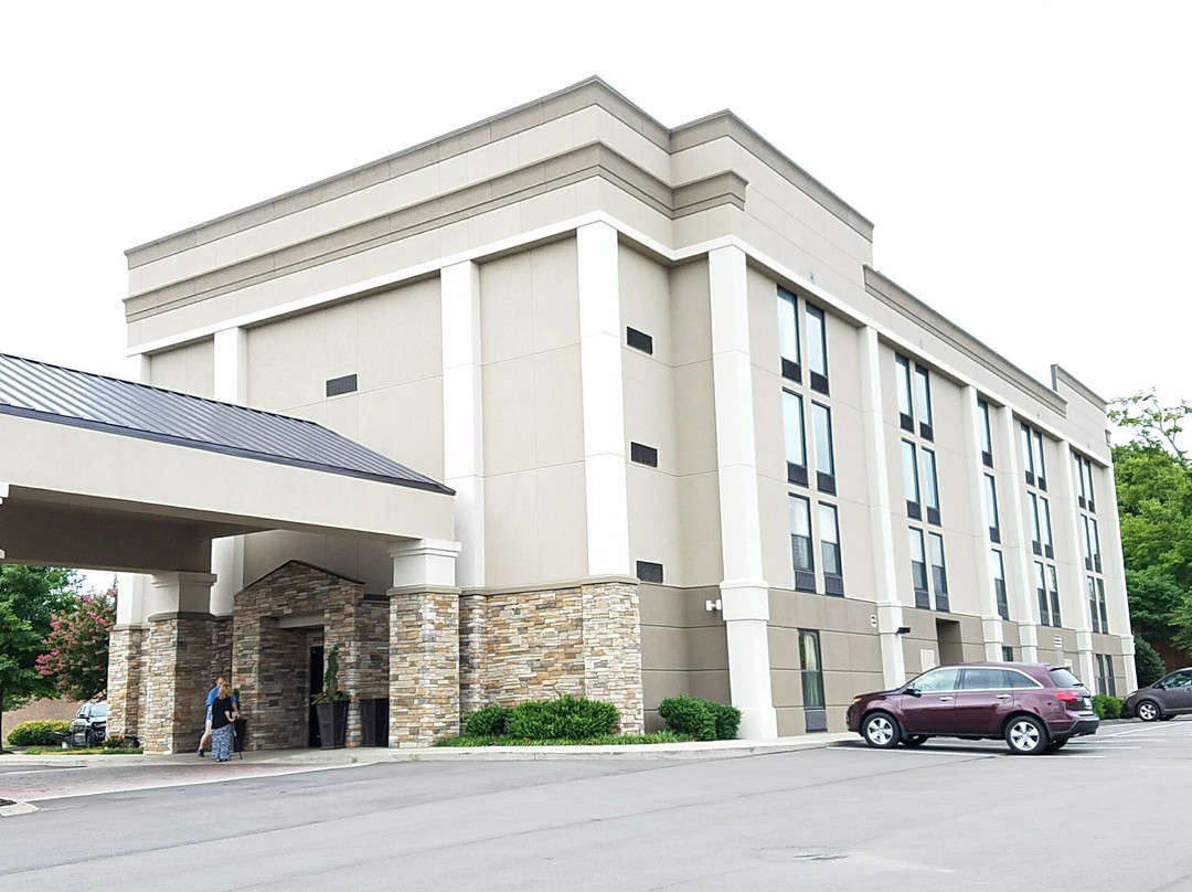 贝尔米德贝斯特韦斯特优质套房酒店主图