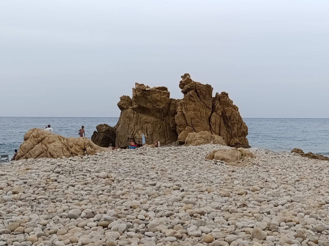 Lampare Beach景点图片