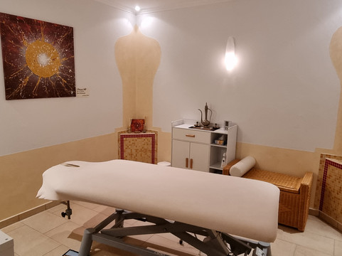 胡贝图斯湖酒店主图