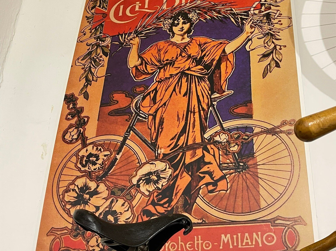 Collezione Velocipedi E Biciclette Antiche景点图片