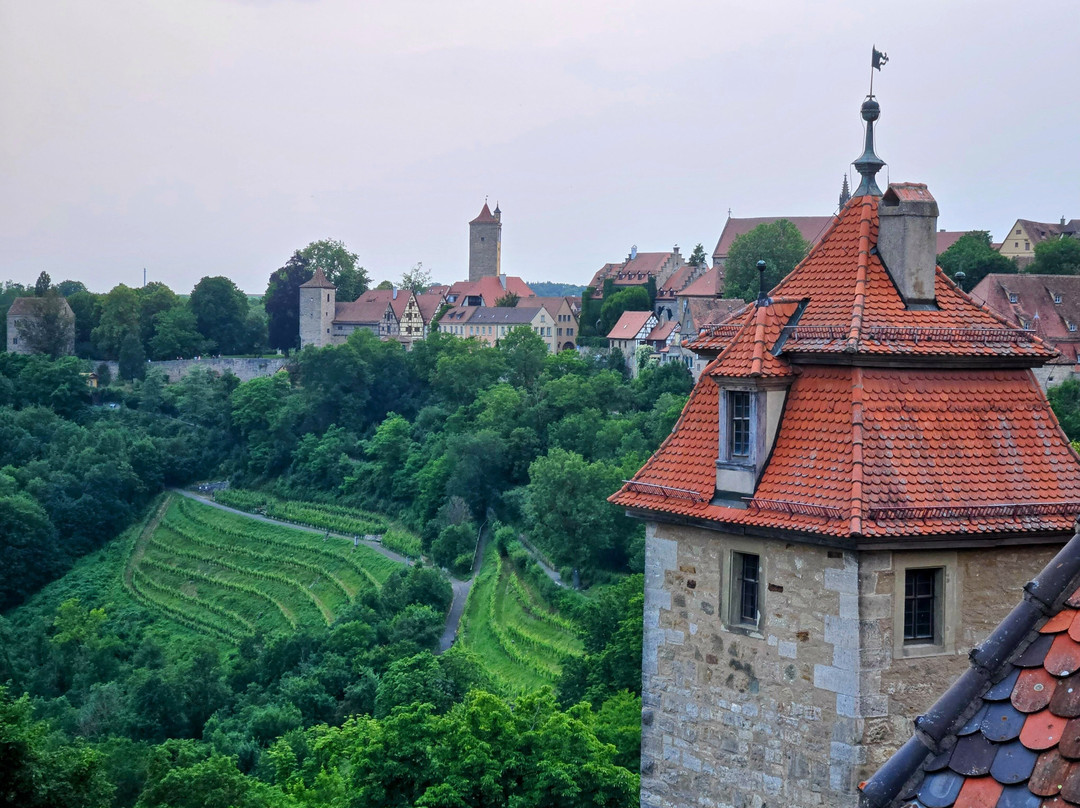 希伯斯图姆酒店主图