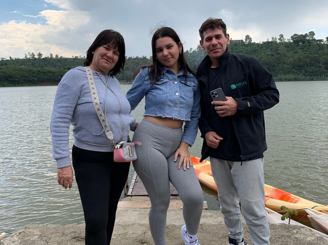 Addis Sightseeing & Shuttle Service-亚的斯亚贝巴必去景点