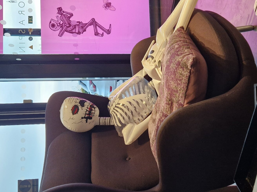 Moxy Aberdeen Airport主图