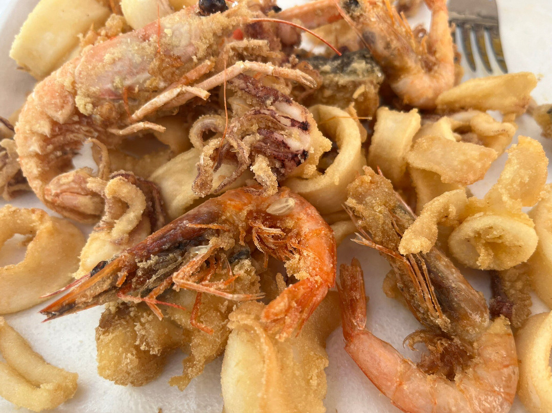 Gianni Pesci e Bottiglie