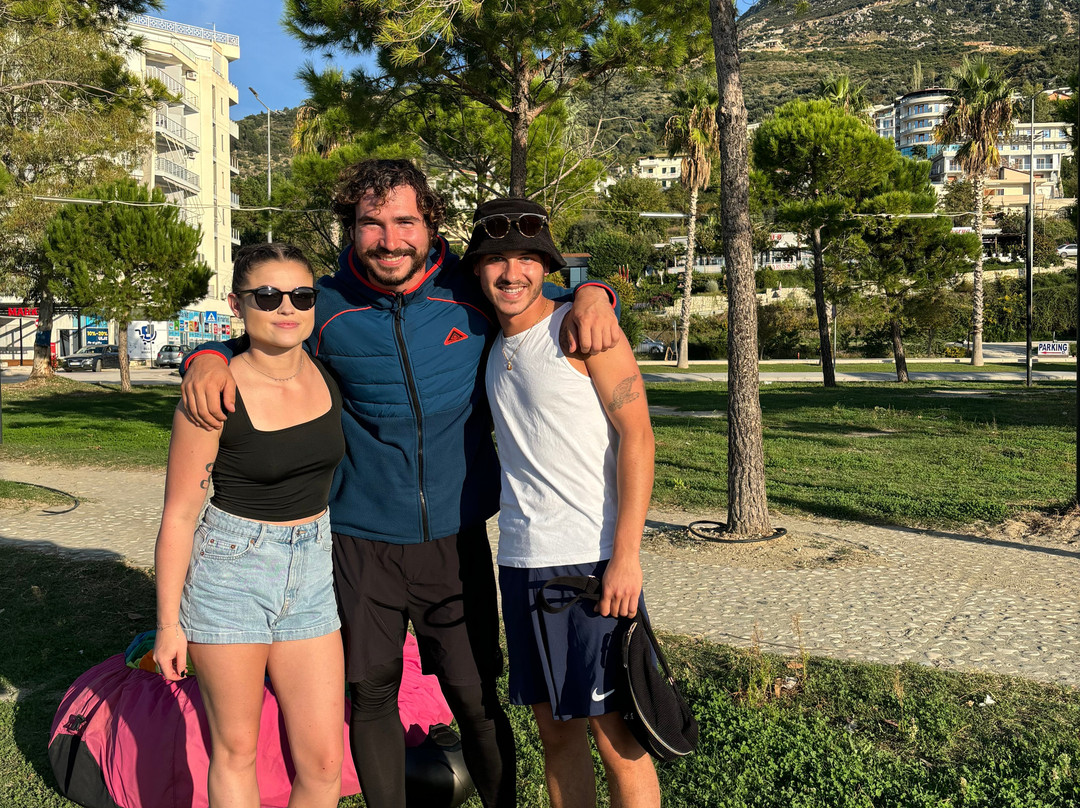 Aeroclub Albania-夫罗勒必去景点