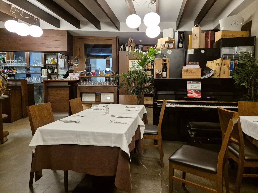 拉皮斯塔酒店主图