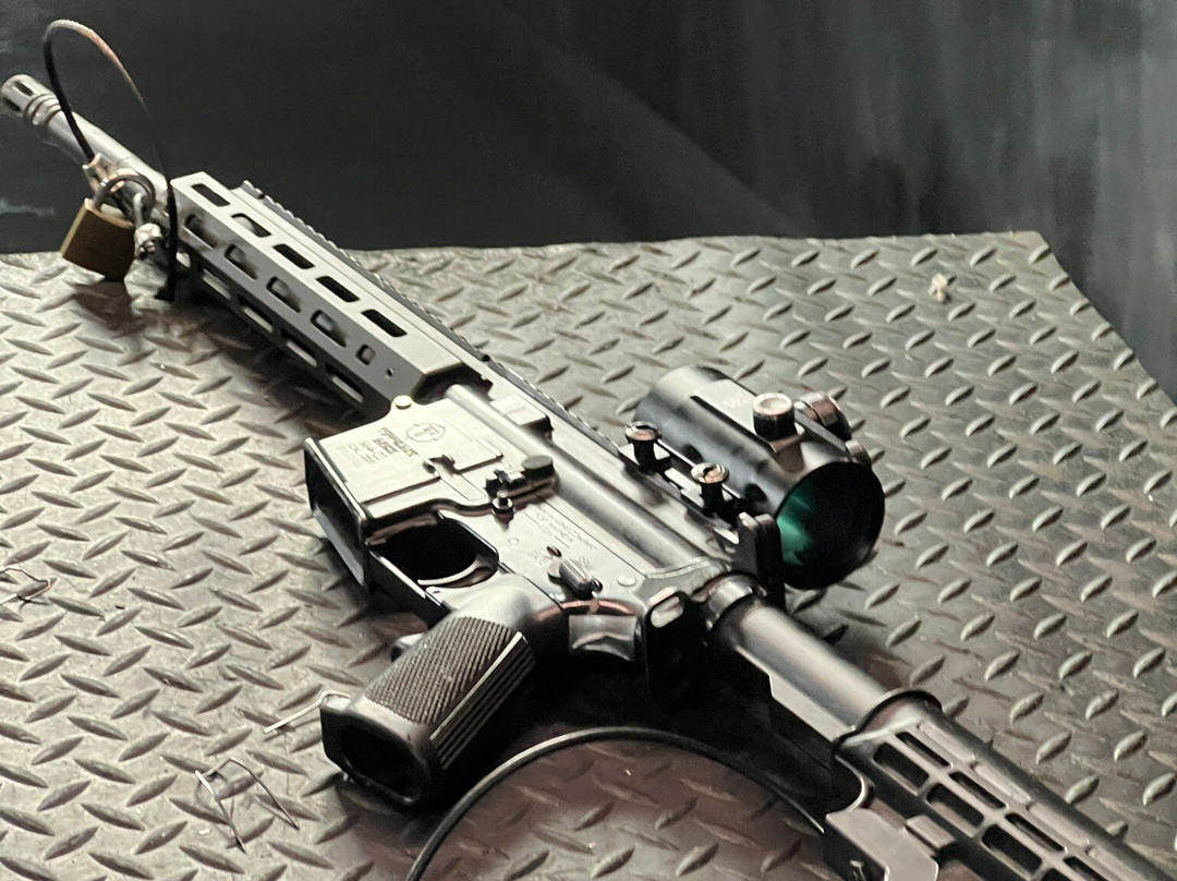 Double Deuce Firing Range-沃尔萨尔必去景点