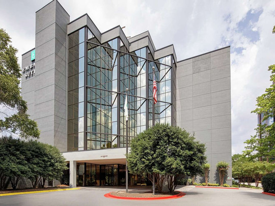 Embassy Suites by Hilton Atlanta Perimeter Center主图