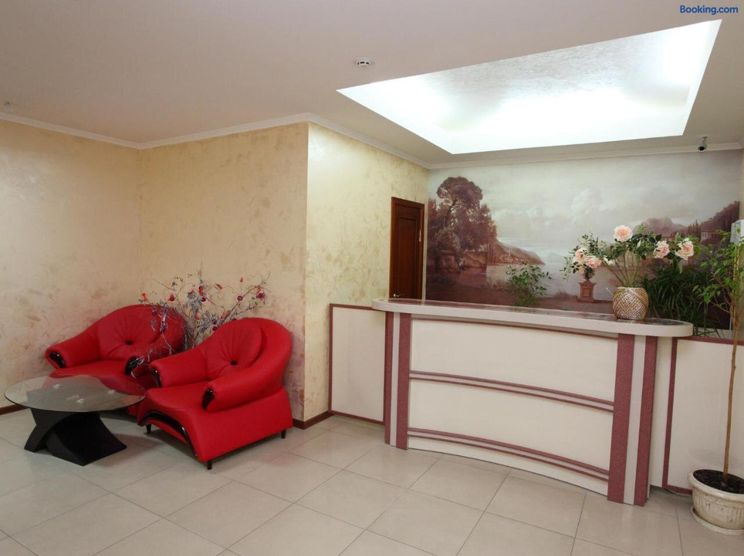 Paradise Hotel