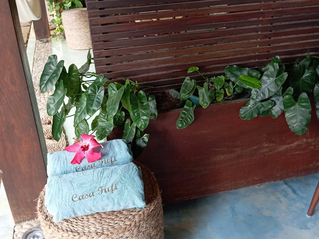 卡萨富菲酒店主图