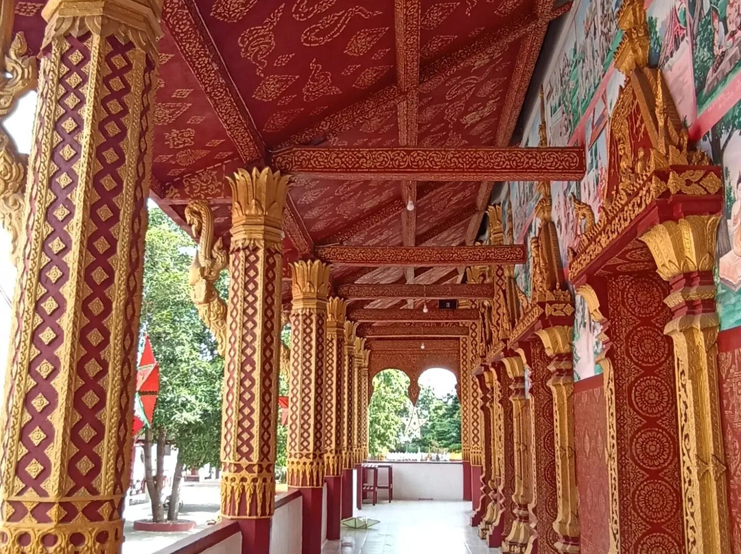 Wat Manorom景点图片