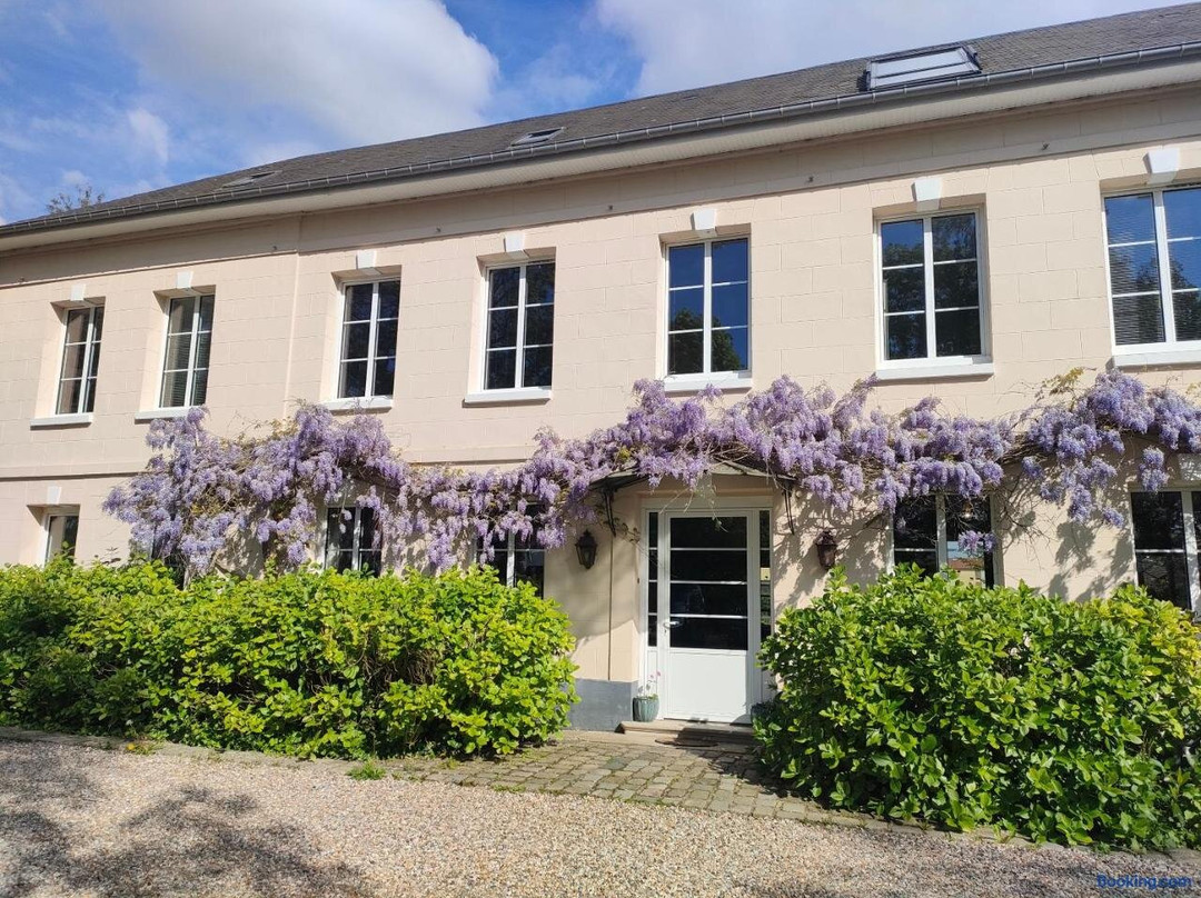 Maison Menadel