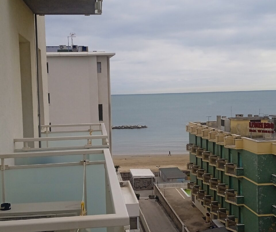 Amadei Hotel Figaro & Apartments主图