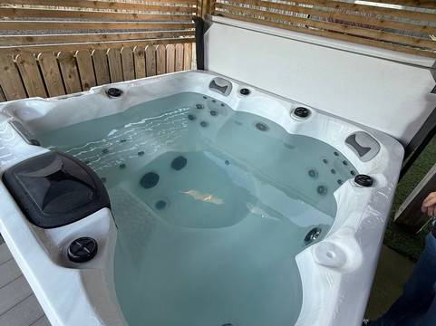 Ballyhemlin Pods主图