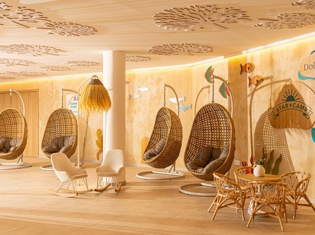Iberostar Waves Gaviotas Park主图