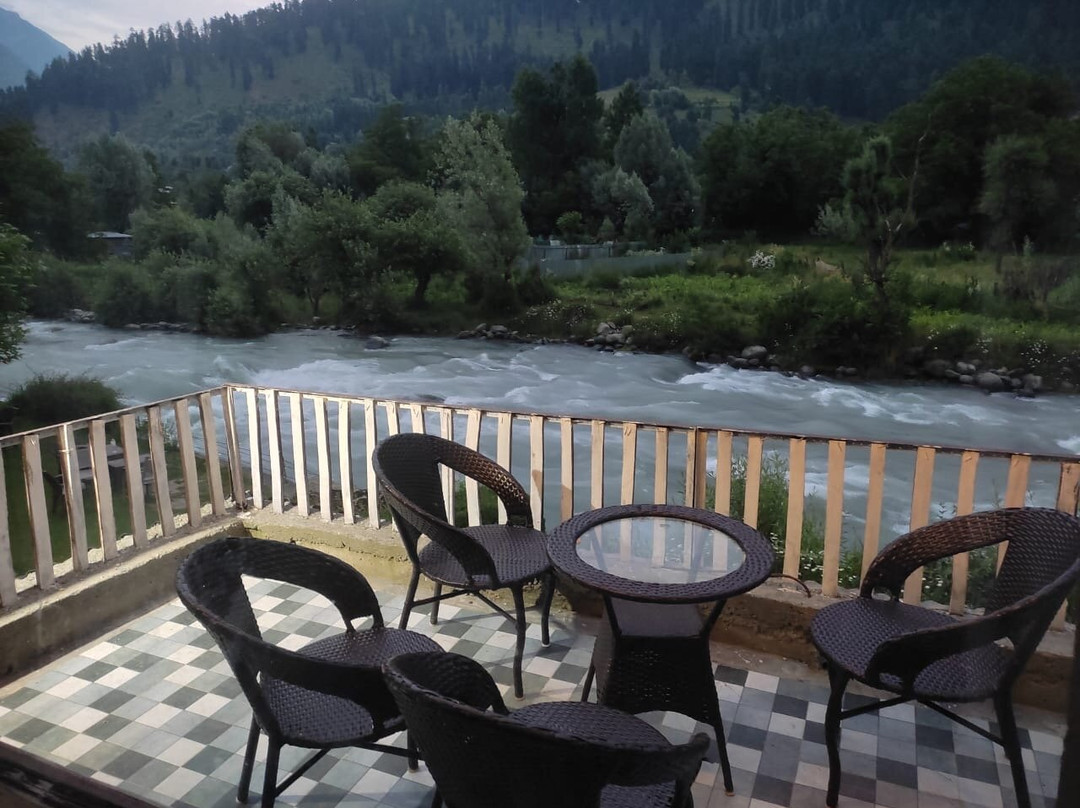 Online Holidays-斯利那加必去景点