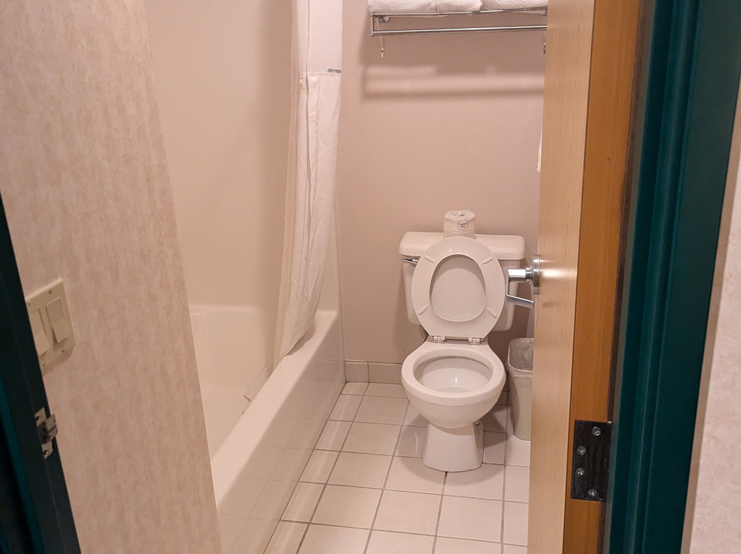 Ramada Limited主图