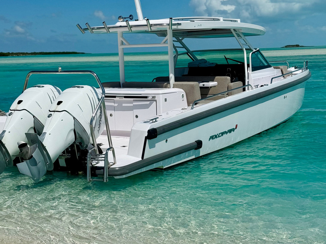 Okeanos Charters-格雷斯湾必去景点