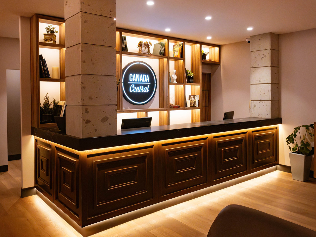 Hotel Canada Central