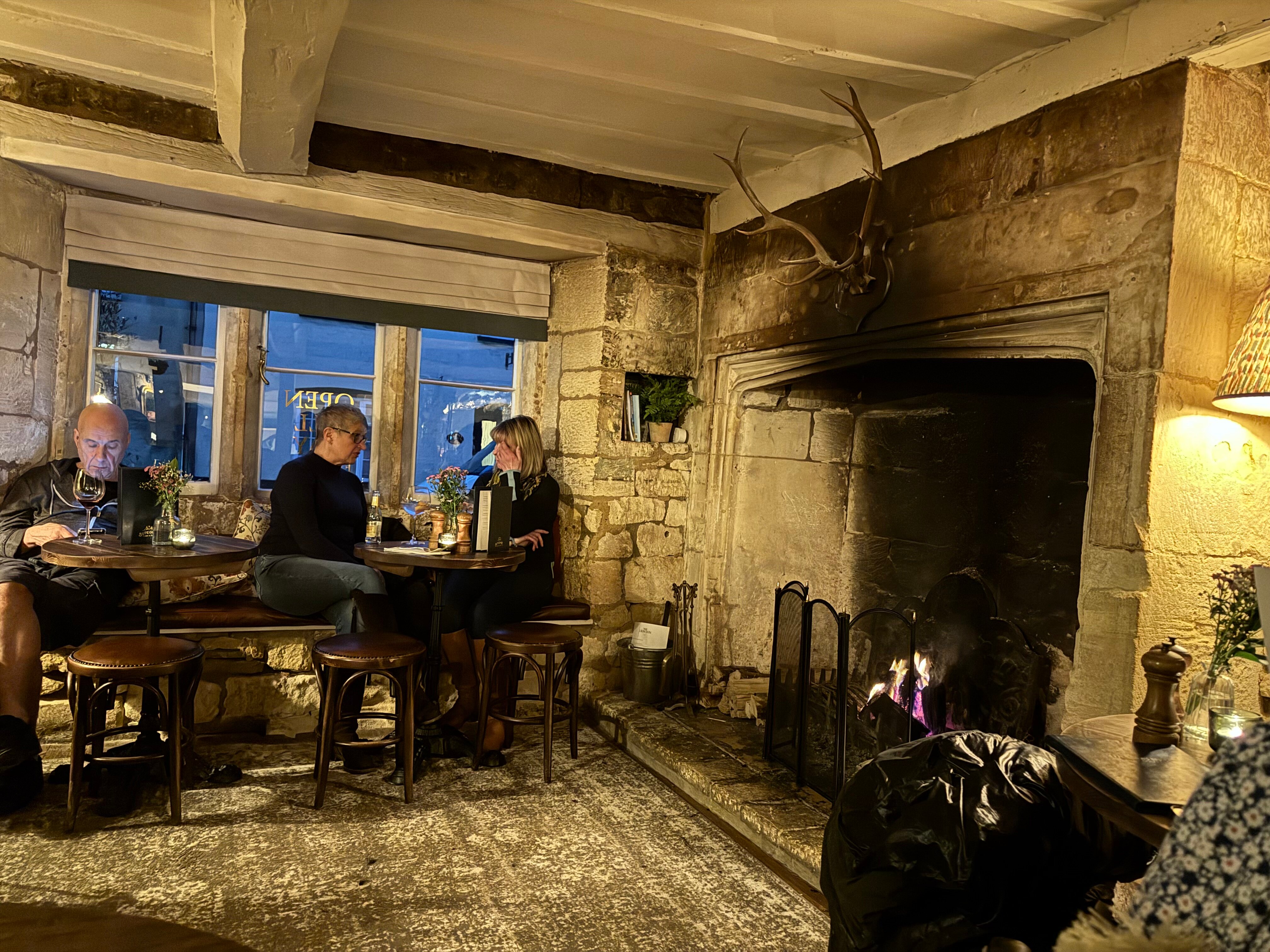 The Lion Inn-官方