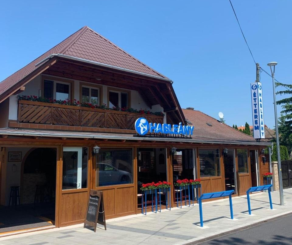 Hableány Étterem, Pizzéria És Vendégház