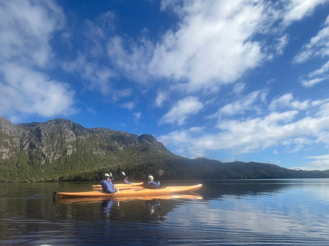 Cradle Mountain Canyons-摇篮山圣克莱尔湖国家公园必去景点