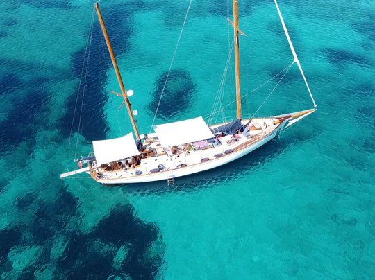 Isabella Escursioni Barca La Maddalena