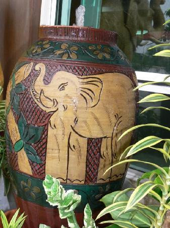 查那公寓酒店主图