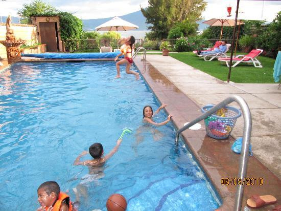 La Puerta Violeta主图