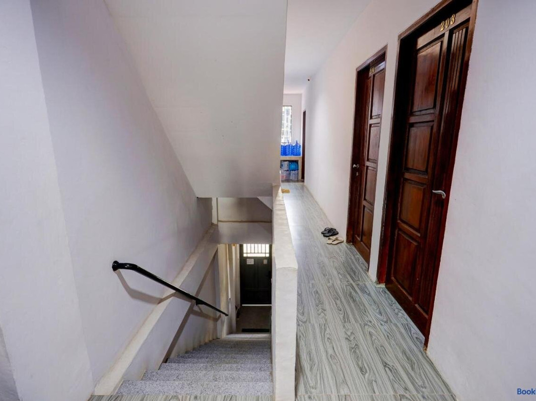 Oyo 92986 Inara Homestay