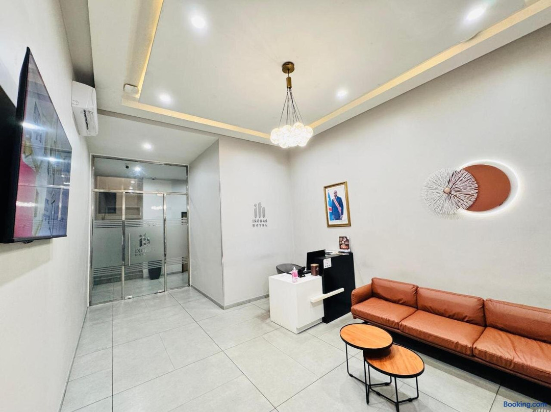 Ixoras Hotel Lemba