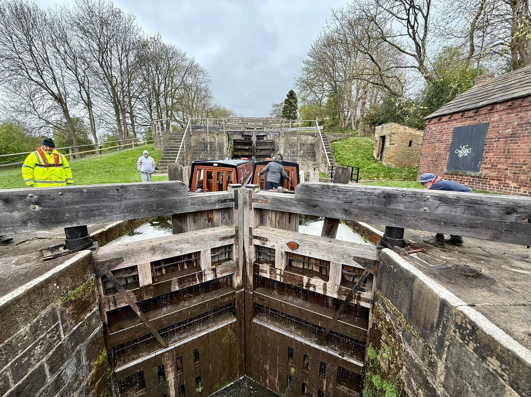 Bingley Five Rise Locks景点图片