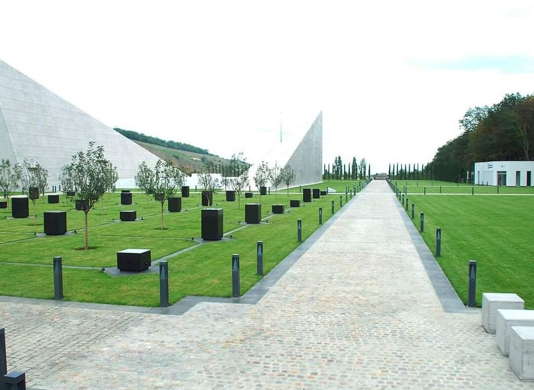 The Guba Genocide Memorial Complex-Quba必去景点