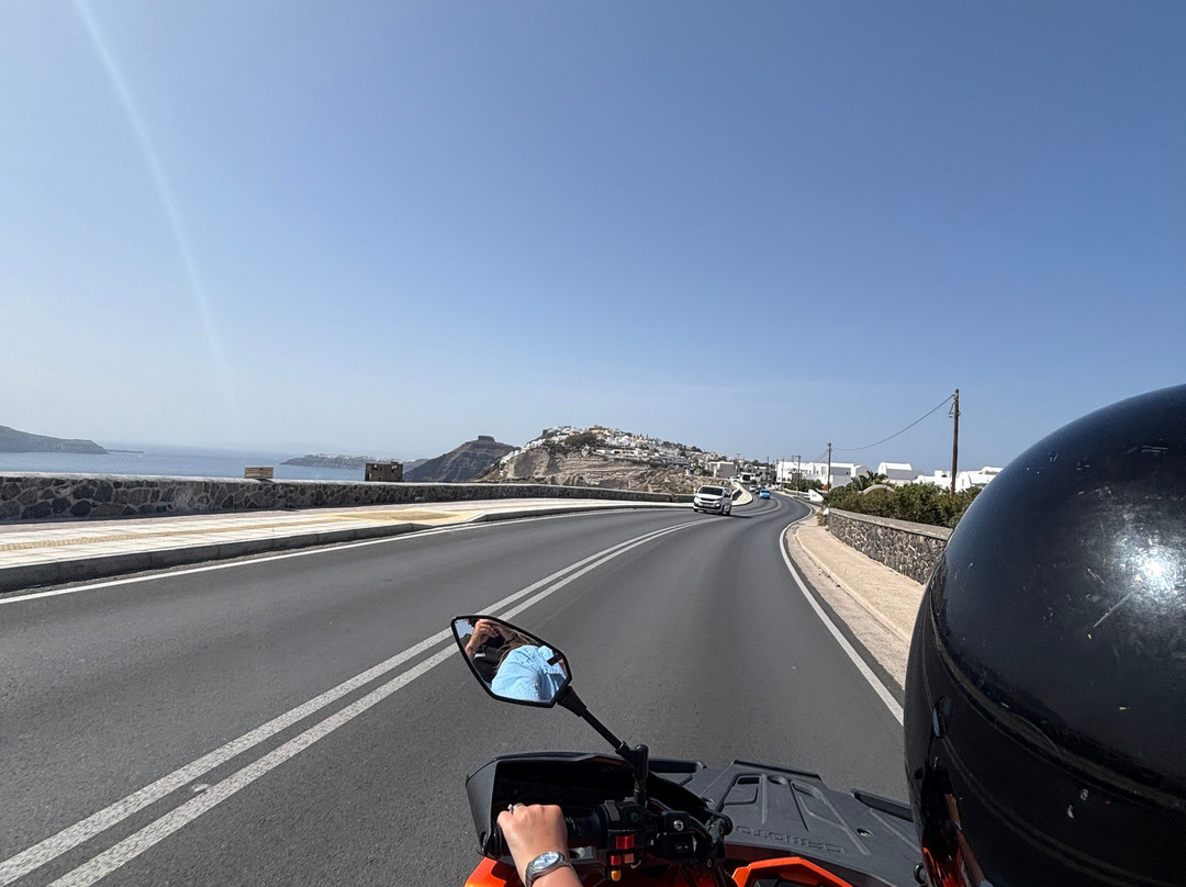 Vlassis Rental ATV-Quad & Scooter Santorini景点图片