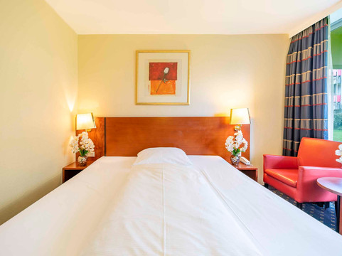 PLAZA INN Goslar主图