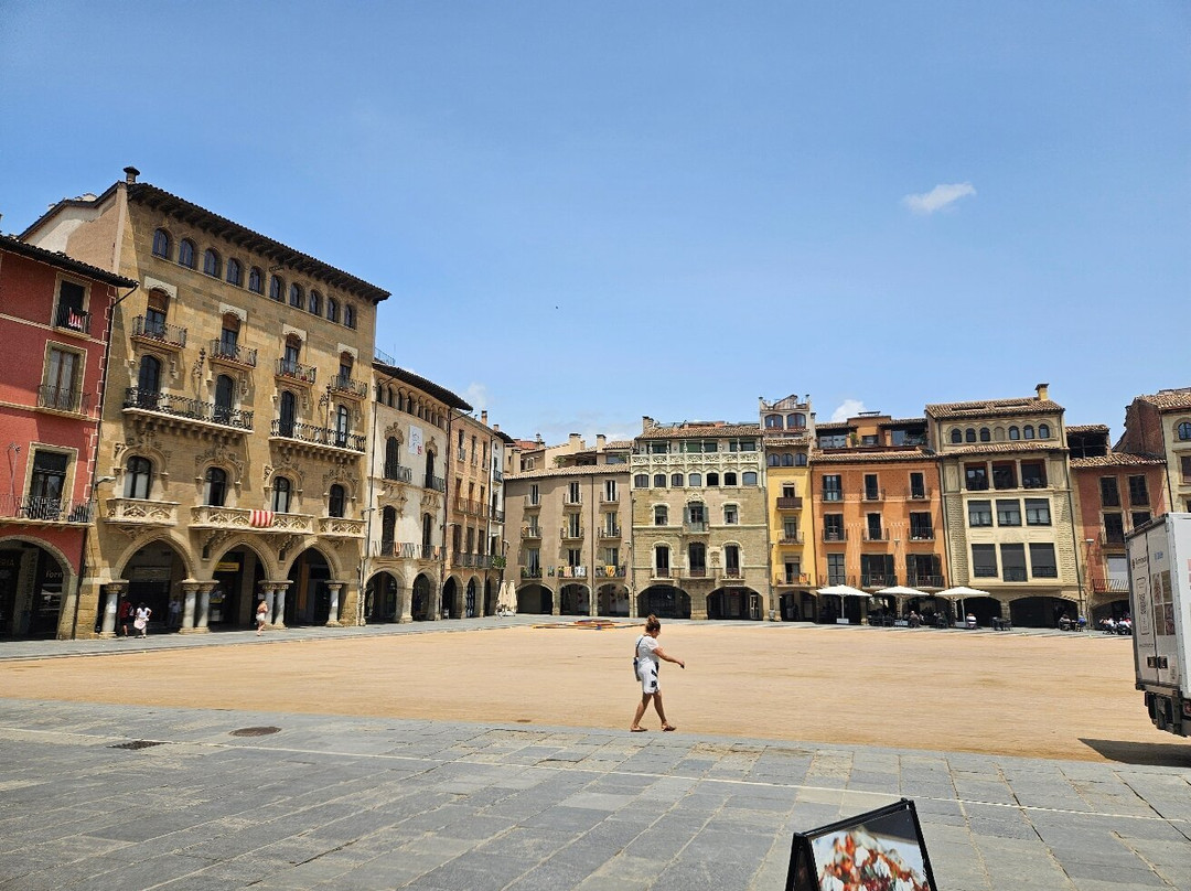 Plaça Major-维克必去景点