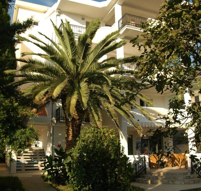 Solaris Apartment