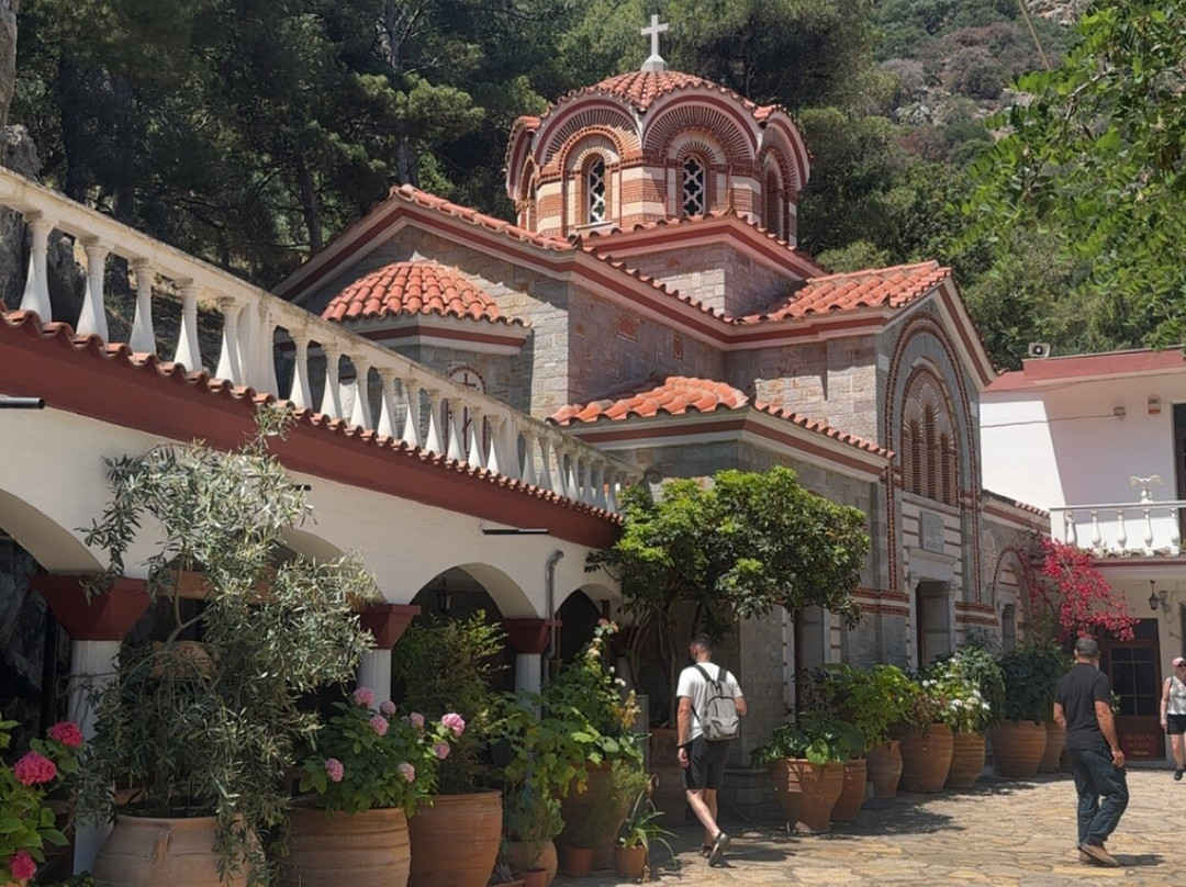 Monastry of Saint George-Selinari必去景点