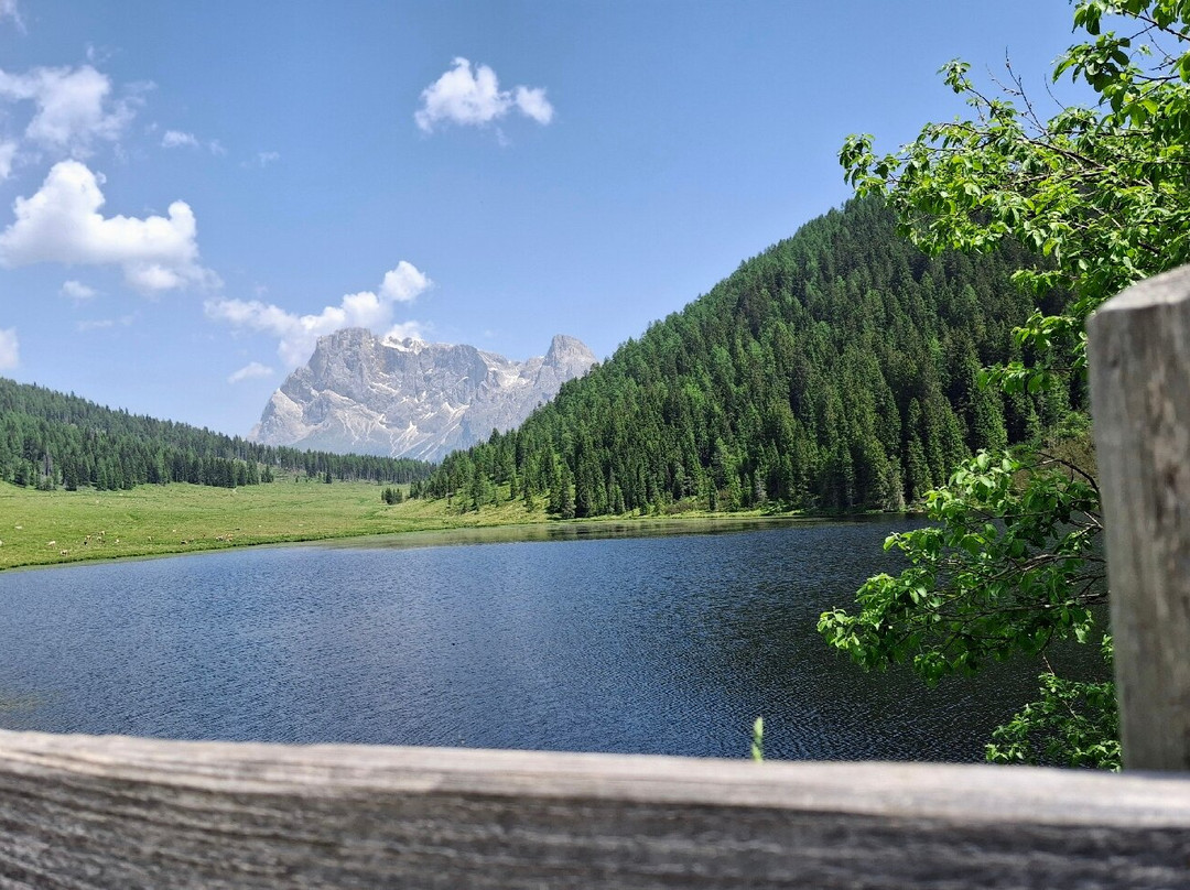 Lago di Calaita景点图片