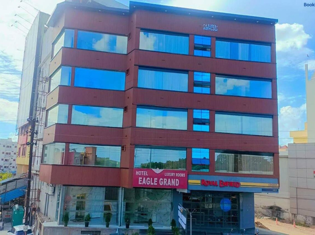 Hotel Eagle Grand