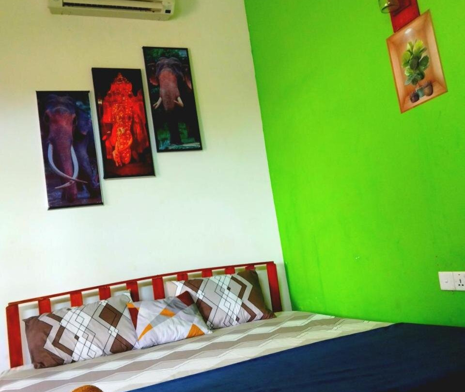 Whisky Point Hotel Meera