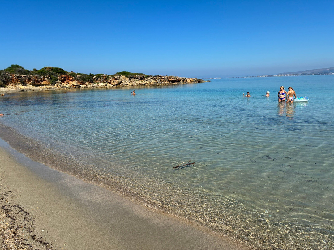Eglina Beach-凯法利尼亚岛必去景点