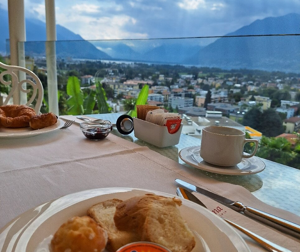 阿斯科纳酒店主图