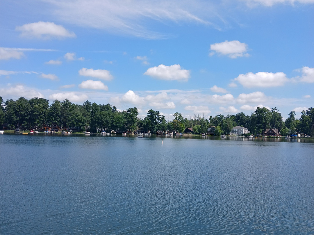 Clear Water Harbor Boat Cruises-Waupaca必去景点